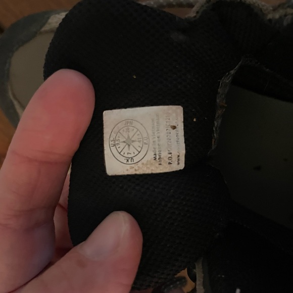 Water proof Hiking boots - Picture 3 of 6